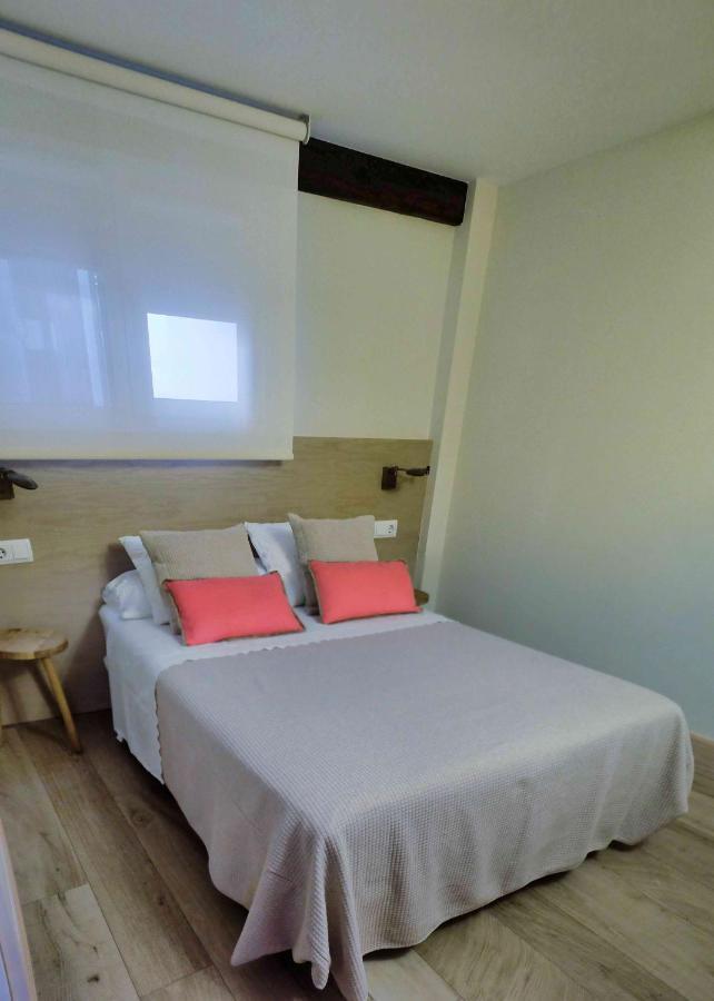 Atico Estafeta Apartment ปัมโปลนา ภายนอก รูปภาพ